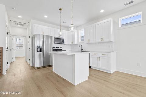 Townhouse in Carolina Beach NC 1518 Pinfish Lane #1 23.jpg