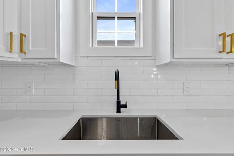 Townhouse in Carolina Beach NC 1518 Pinfish Lane #1 31.jpg