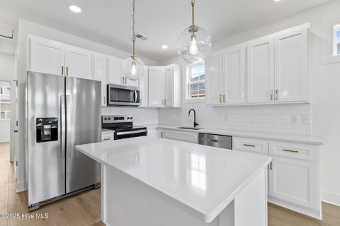 Townhouse in Carolina Beach NC 1518 Pinfish Lane #1 26.jpg