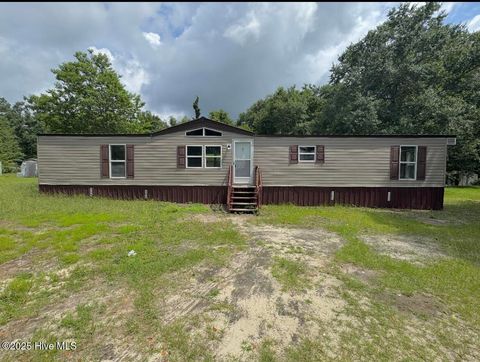 Manufactured Home in Laurel Hill NC 6851 Old Wire Road.jpg