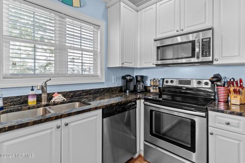 Condominium in Carolina Beach NC 1507 Mackerel Lane #Unit 1 16.jpg