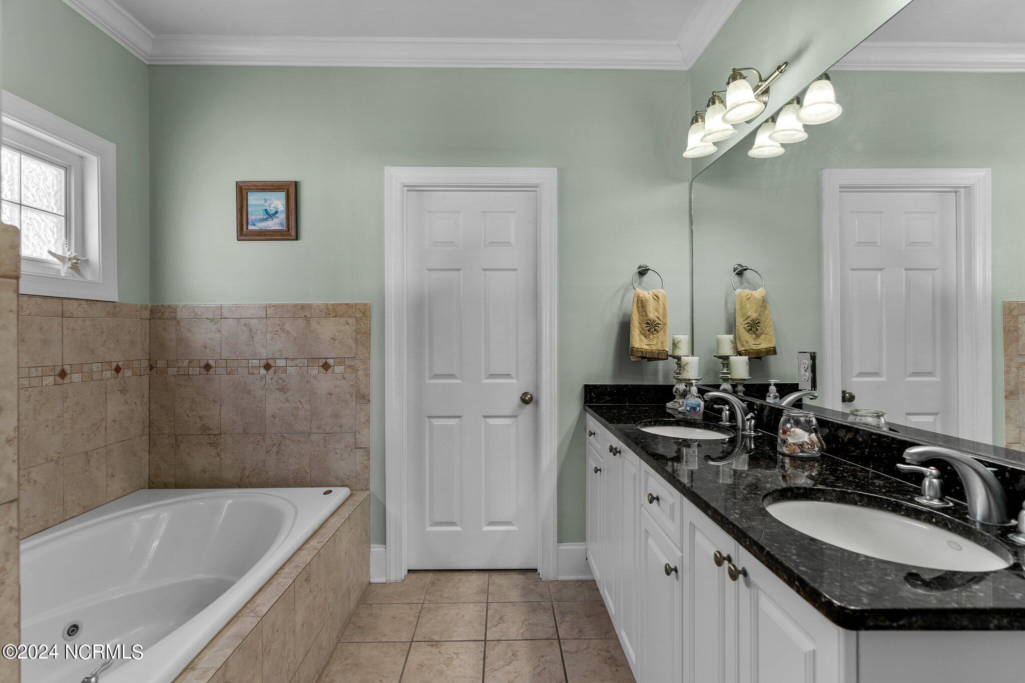 Condominium in Carolina Beach NC 1507 Mackerel Lane #Unit 1 37.jpg