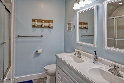 Condominium in Carolina Beach NC 1305 Canal Drive #Apt 3 8.jpg