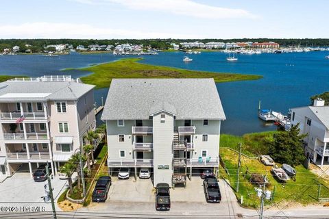 Condominium in Carolina Beach NC 1305 Canal Drive #Apt 3.jpg