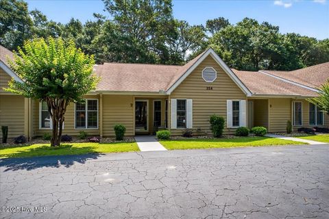Townhouse in Sunset Beach NC 354 Sea Trail Drive #2.jpg