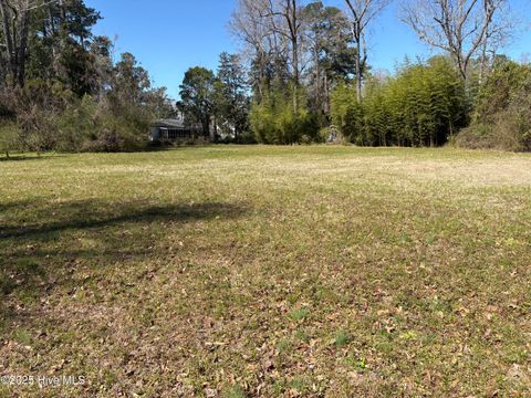  in Lake Waccamaw NC 4 Live Oak Circle.jpg
