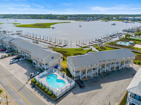 Condominium in Carolina Beach NC 1405 Canal Drive #Apt 17.jpg