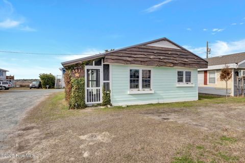 Single Family Residence in Surf City NC 303 Herring Drive #B.jpg