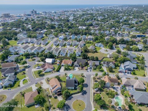 Single Family Residence in Carolina Beach NC 402 Bay Court 26.jpg