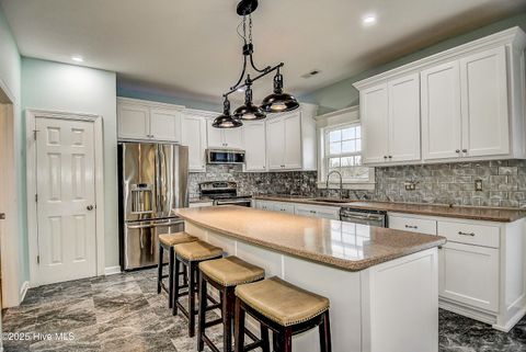 Single Family Residence in Currituck NC 112 Doxey Creek Road.jpg