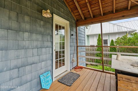 Single Family Residence in Carolina Beach NC 613 Raleigh Avenue 18.jpg