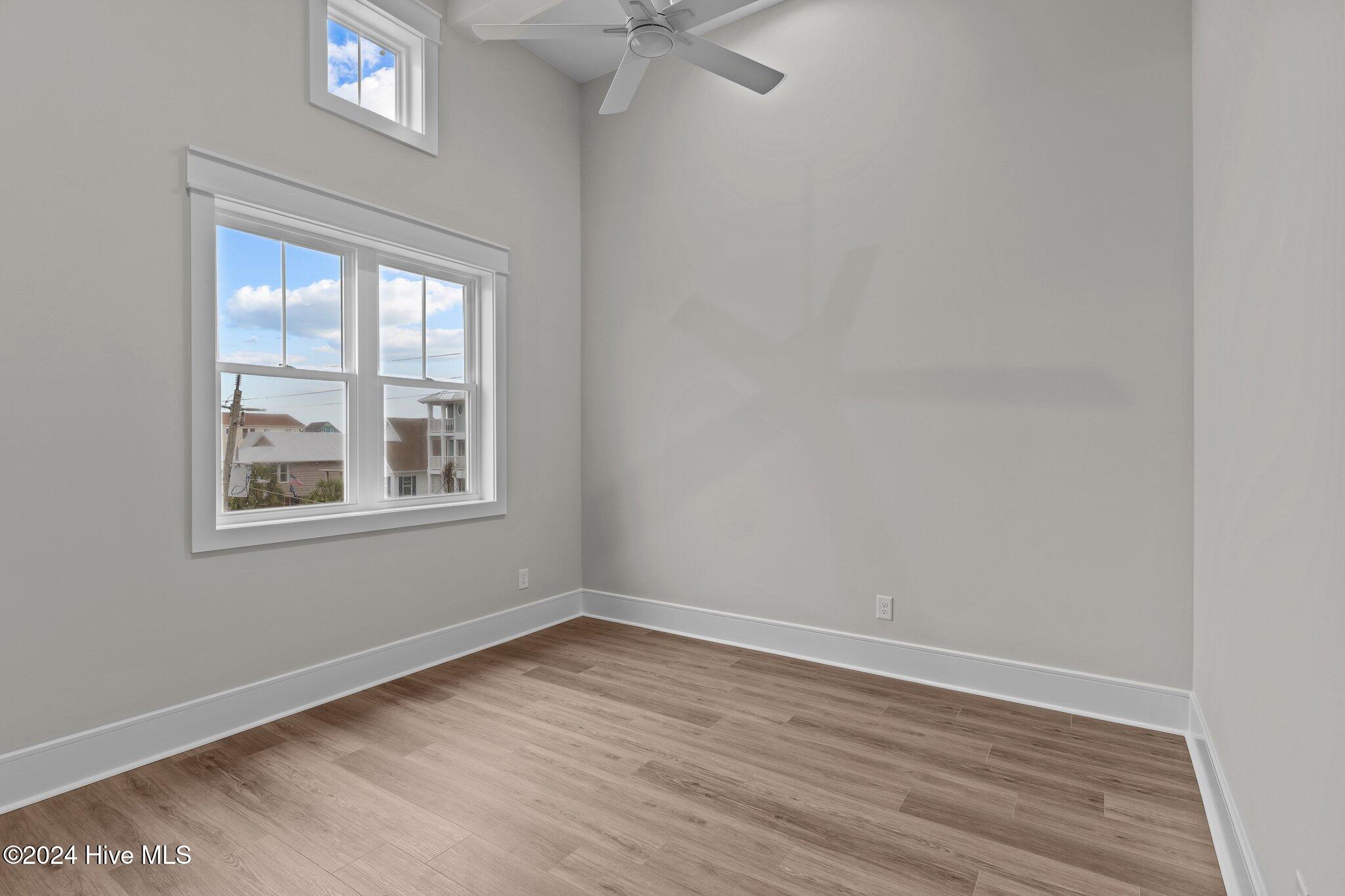 Townhouse in Carolina Beach NC 908 Second Street #Unit 2 32.jpg