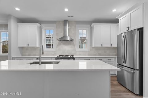 Townhouse in Carolina Beach NC 908 Second Street #Unit 2 13.jpg