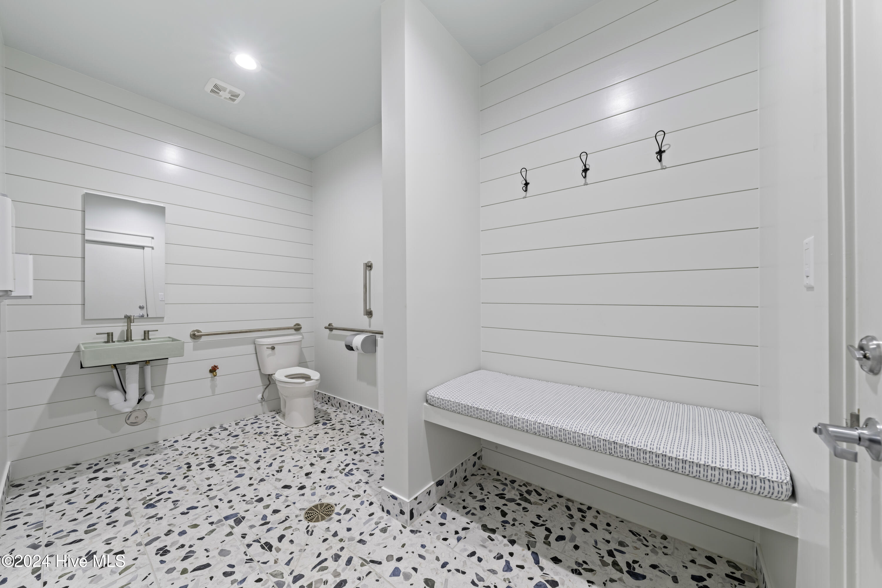 Townhouse in Carolina Beach NC 908 Second Street #Unit 2 53.jpg