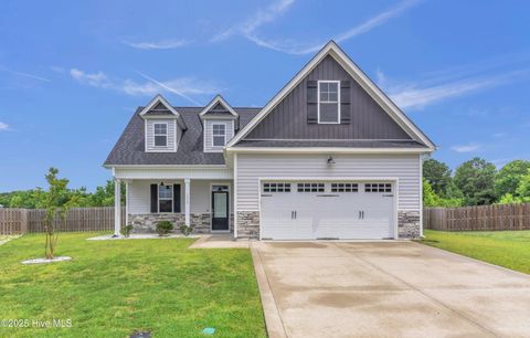 Single Family Residence in Castle Hayne NC 1309 Rooster Court.jpg