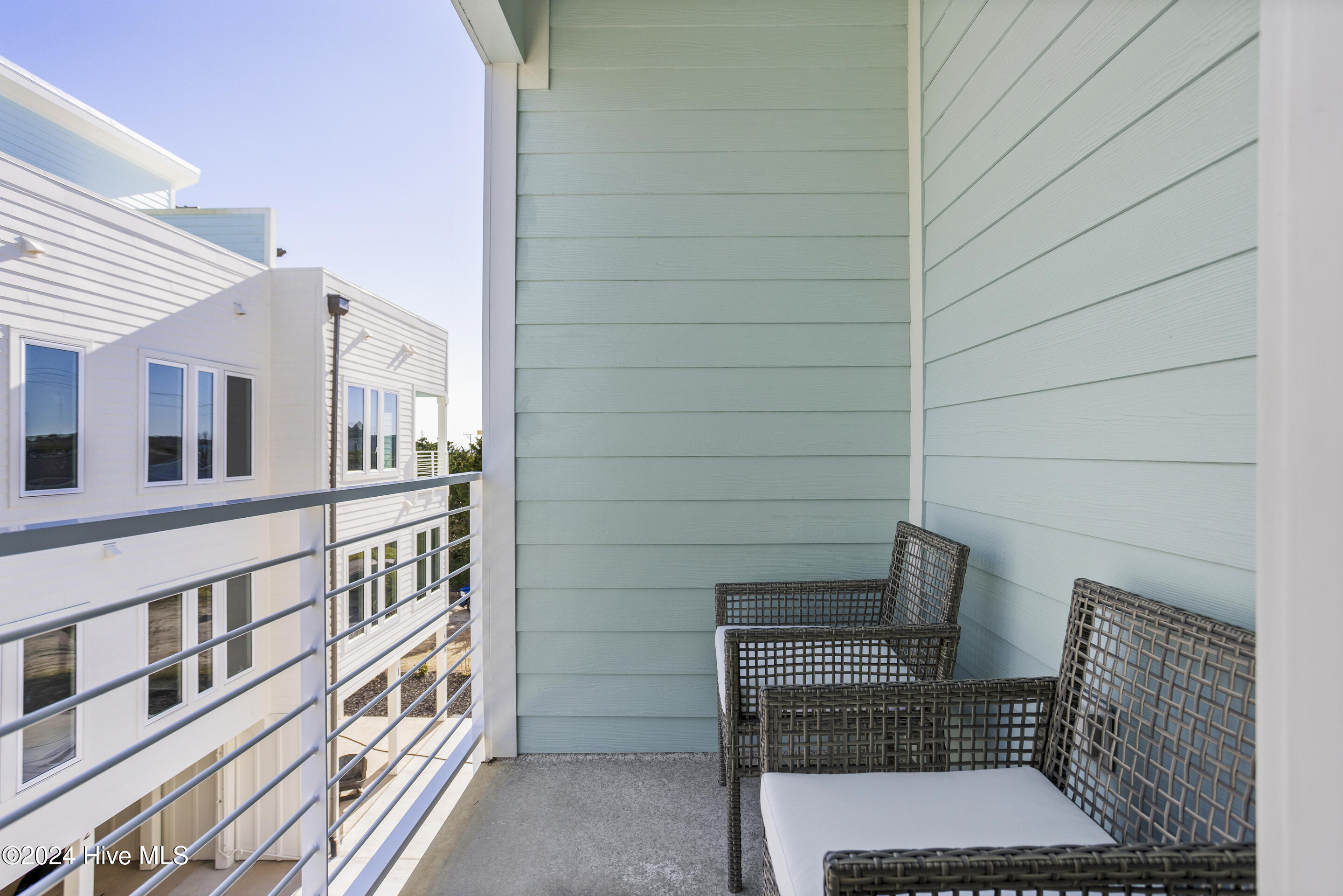 Townhouse in Carolina Beach NC 410 Canal Drive #Unit 1 32.jpg