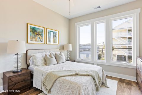 Townhouse in Carolina Beach NC 410 Canal Drive #Unit 1 20.jpg