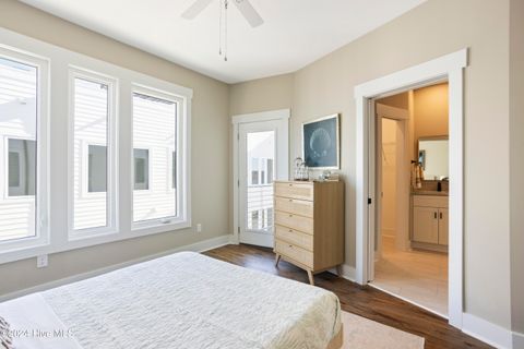 Townhouse in Carolina Beach NC 410 Canal Drive #Unit 1 27.jpg