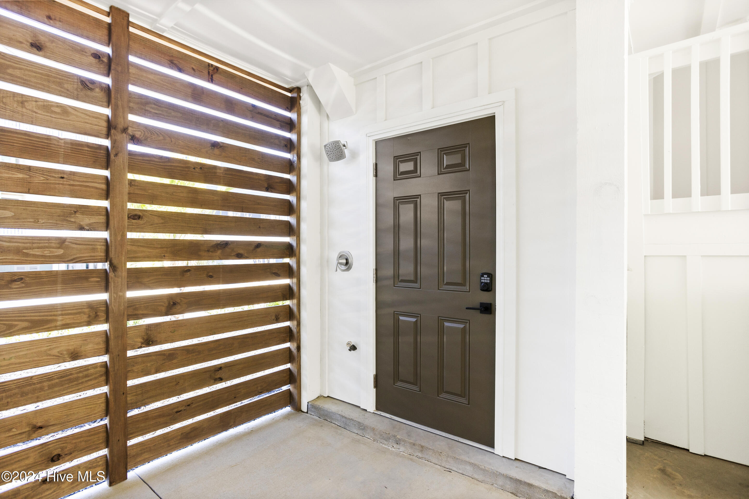 Townhouse in Carolina Beach NC 410 Canal Drive #Unit 1 8.jpg