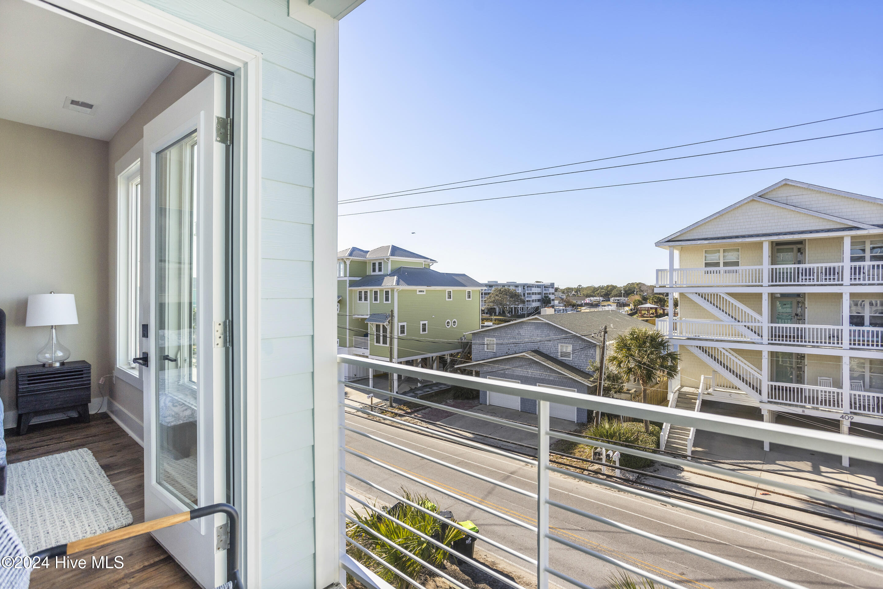 Townhouse in Carolina Beach NC 410 Canal Drive #Unit 1 38.jpg