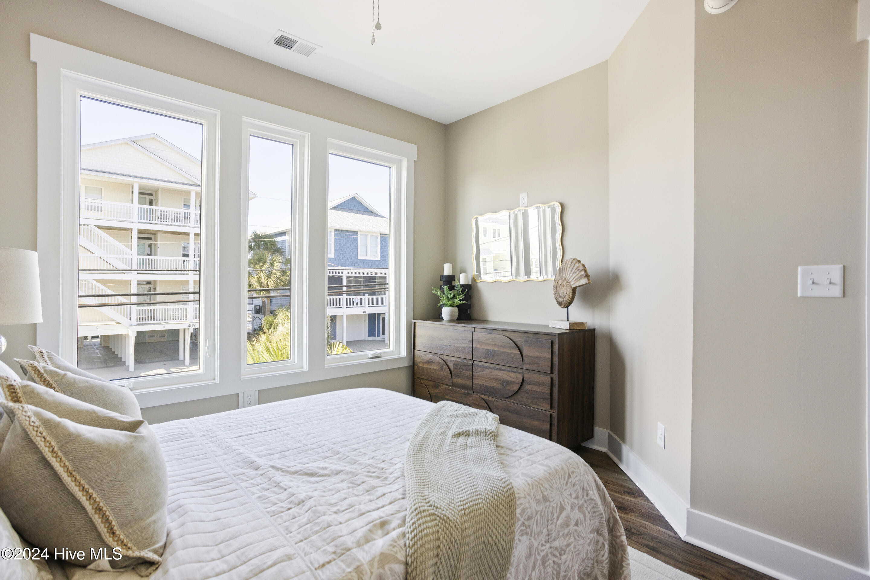 Townhouse in Carolina Beach NC 410 Canal Drive #Unit 1 21.jpg