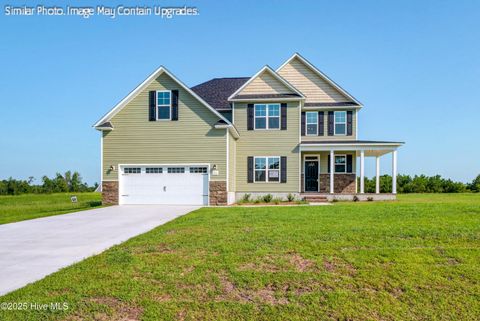 Single Family Residence in Holly Ridge NC 138 Tides End Drive.jpg