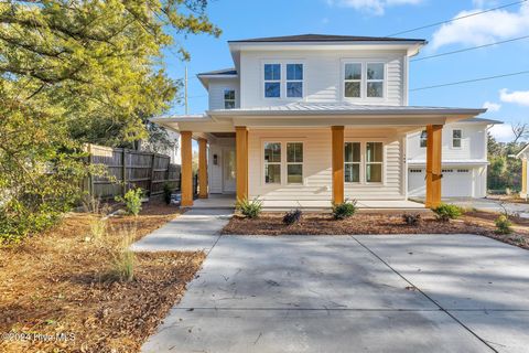Single Family Residence in Wilmington NC 104 Pecan Avenue.jpg