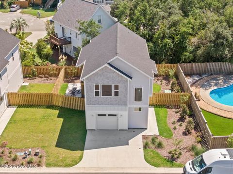 Single Family Residence in Carolina Beach NC 110 Hidden Cove Place 15.jpg