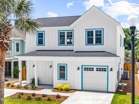Single Family Residence in Carolina Beach NC 1320 Searay Lane.jpg