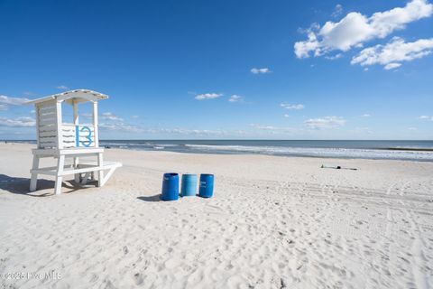 Single Family Residence in Carolina Beach NC 1100 S Sixth Street 45.jpg