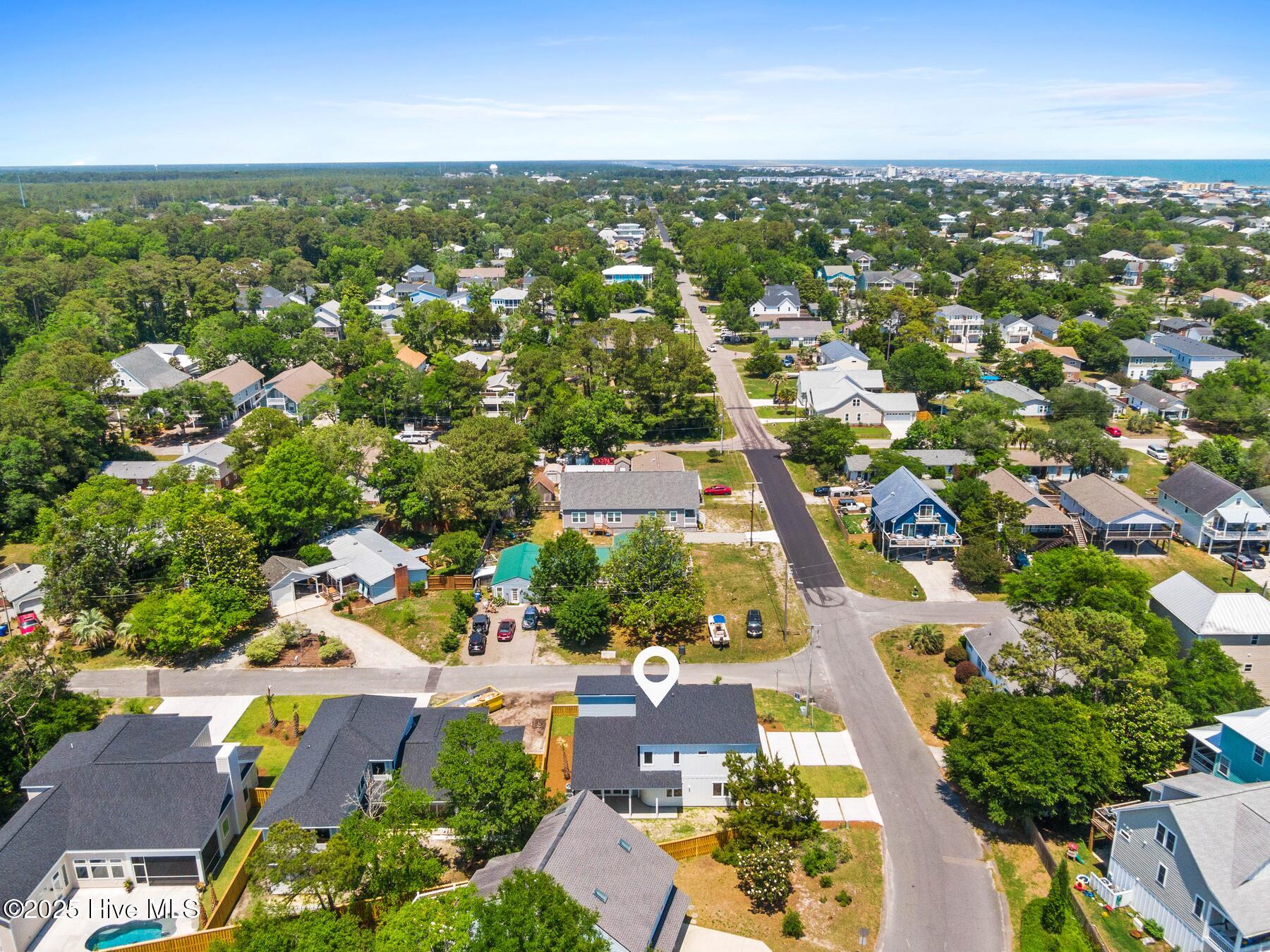 Single Family Residence in Carolina Beach NC 1100 S Sixth Street 41.jpg
