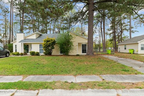Single Family Residence in Havelock NC 124 Twin Wood Drive.jpg