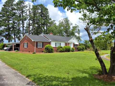 Single Family Residence in Tabor City NC 1385 Willoughby Road.jpg