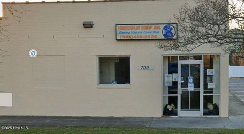  in Edenton NC 709 N Broad Street.jpg