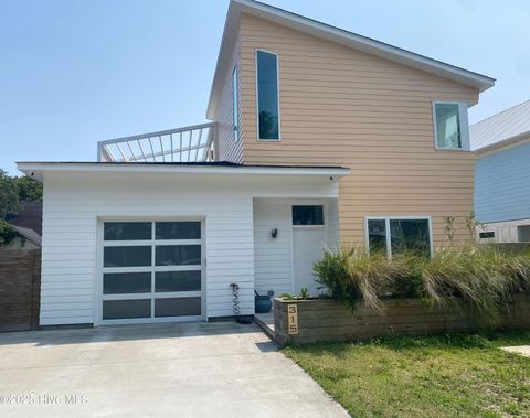 Single Family Residence in Carolina Beach NC 315 Goldsboro Avenue.jpg