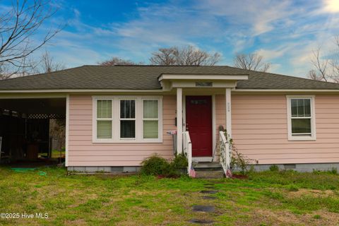 Single Family Residence in Wilmington NC 2209 Barnett Avenue.jpg
