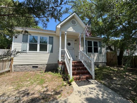 Single Family Residence in Oak Island NC 220 NE 33rd Street.jpg