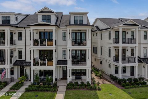Townhouse in Wilmington NC 3525 Watercraft Ferry Avenue.jpg