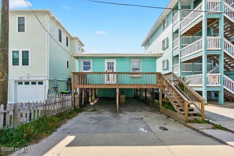 Single Family Residence in Carolina Beach NC 111 Carolina Beach Avenue.jpg