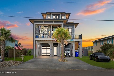 Single Family Residence in Carolina Beach NC 112 Virginia Avenue.jpg