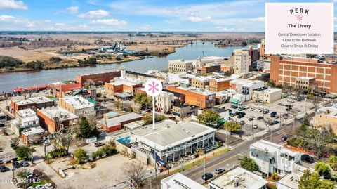 Condominium in Wilmington NC 118 Dock Street #Apt 8.jpg