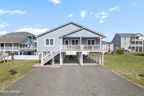 Single Family Residence in Holden Beach NC 130 Crab Street.jpg