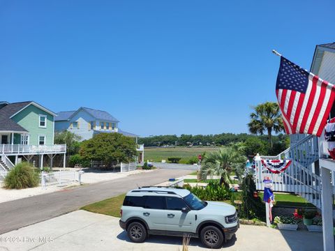 Single Family Residence in Holden Beach NC 120 Frigate Drive 8.jpg