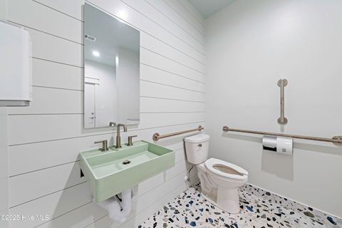 Townhouse in Carolina Beach NC 906 Second Street #1 50.jpg
