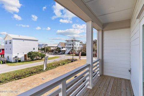 Townhouse in Carolina Beach NC 906 Second Street #1 37.jpg