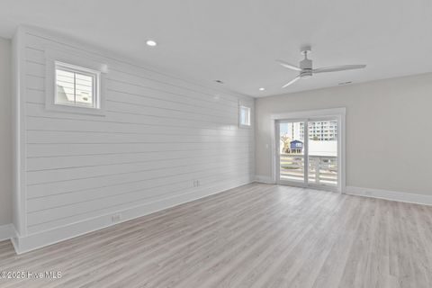 Townhouse in Carolina Beach NC 906 Second Street #1 20.jpg