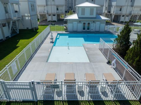 Townhouse in Carolina Beach NC 906 Second Street #1 47.jpg