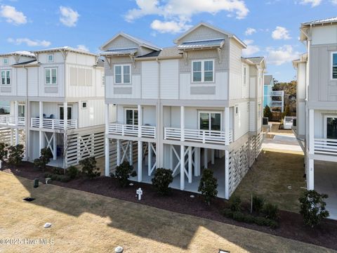 Townhouse in Carolina Beach NC 906 Second Street #1 4.jpg