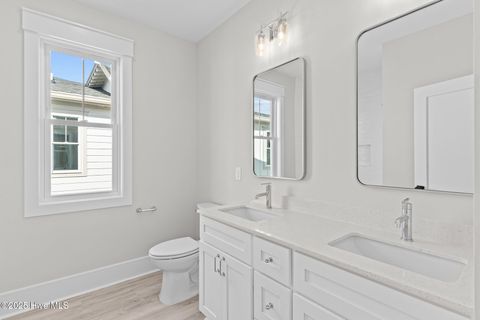 Townhouse in Carolina Beach NC 906 Second Street #1 30.jpg