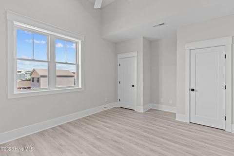 Townhouse in Carolina Beach NC 906 Second Street #1 34.jpg